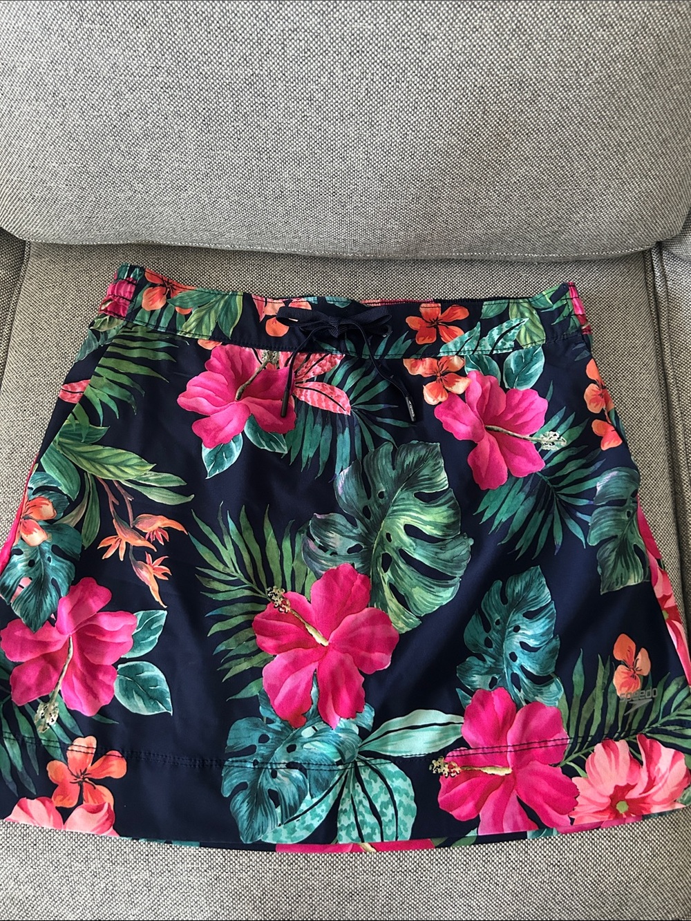 Speedo Women’s Floral Swimsuit Skort Size Medium